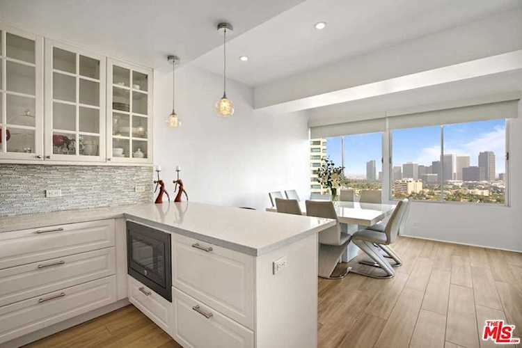 10501 Wilshire Boulevard #1709 Los Angeles, CA 90024