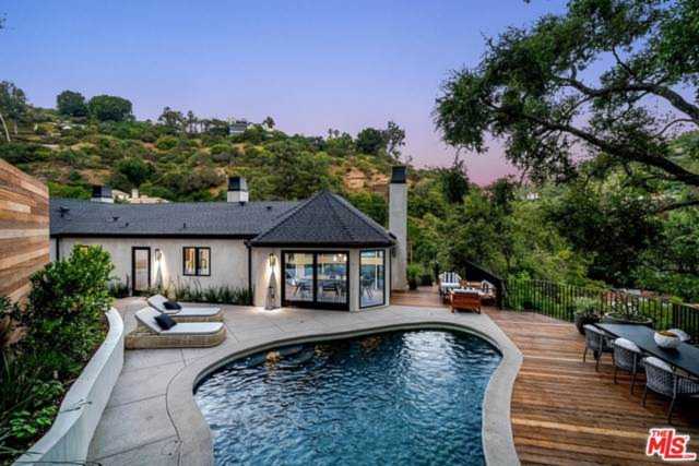 10648 Capello Way Los Angeles, CA 90077