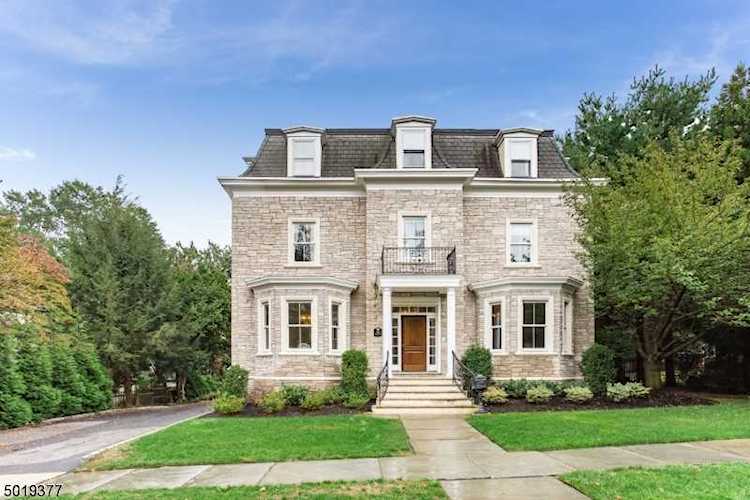 64 Green Ave Madison Boro, NJ 07940