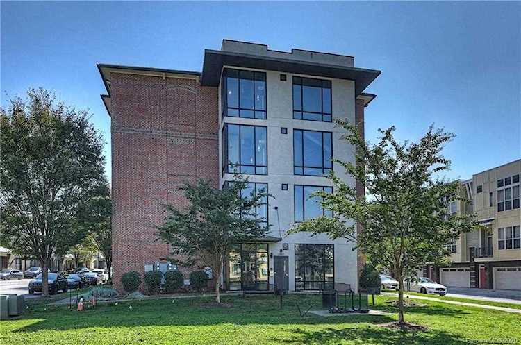3261 Noda Blvd Charlotte, NC 28205