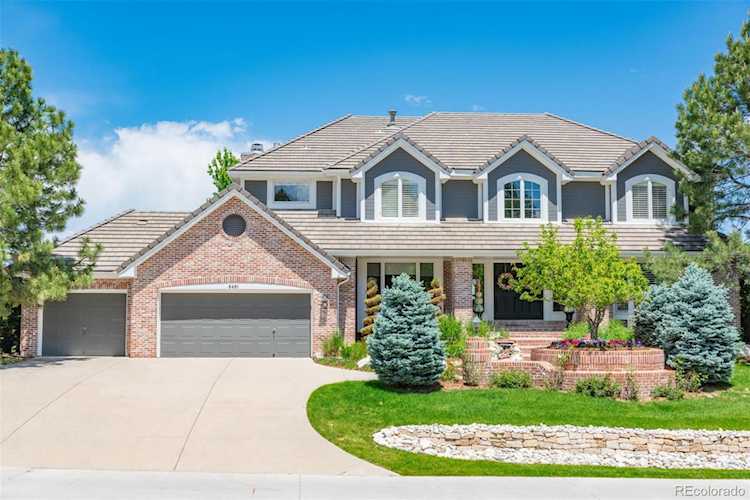 8481 Colonial Dr Lone Tree, CO 80124