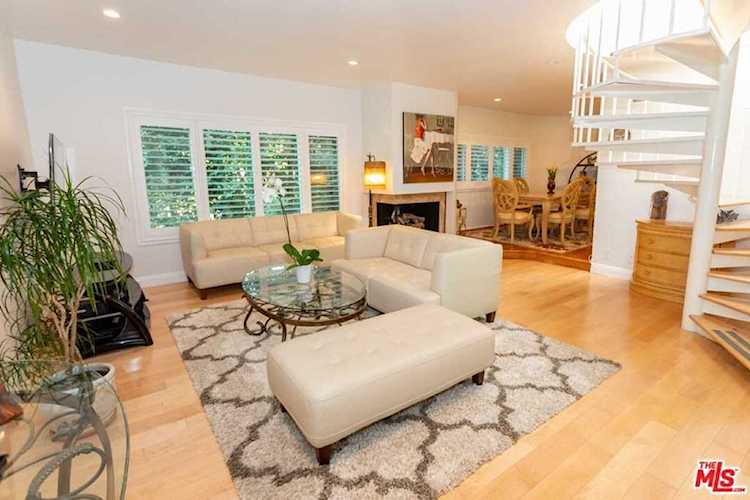 11752 Bellagio Road #6 Los Angeles, CA 90049