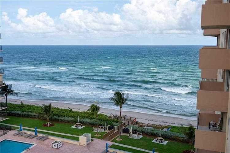 1147 Hillsboro Mile #809 Hillsboro Beach, FL 33062