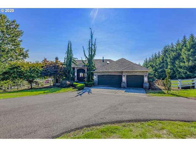 9717 NE 322nd St La Center, WA 98629