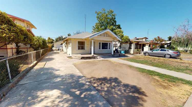 721 N Farris Avenue Fresno, CA 93728