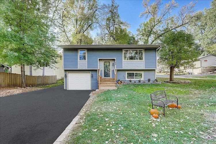 4785 Richmond Road Mound, MN 55364