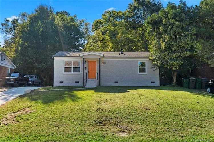 4155 Welling Ave Charlotte, NC 28208