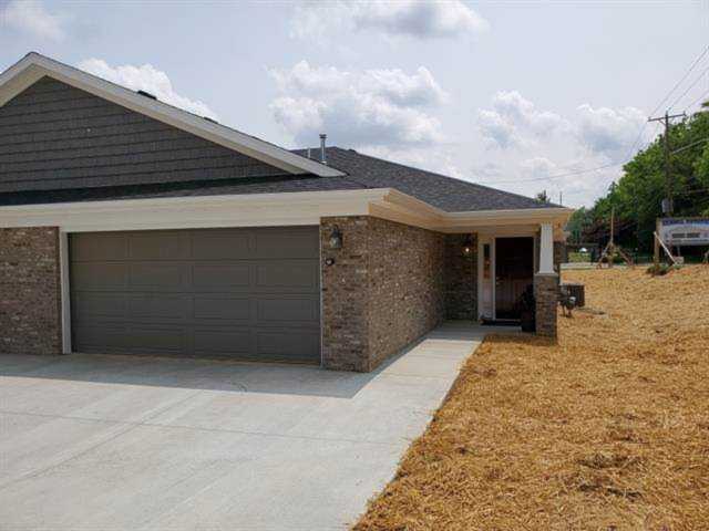 1516 Kennel Drive #Unit B Evansville, IN 47710