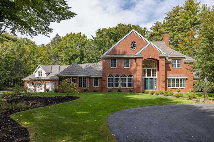 6 Merry Meeting Ln Rye, NH 03870