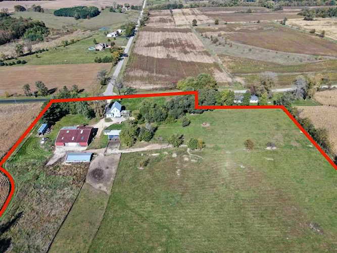 E7703 N Reedsburg Rd Excelsior, WI 53959 | MLS 1895481 Photo 1