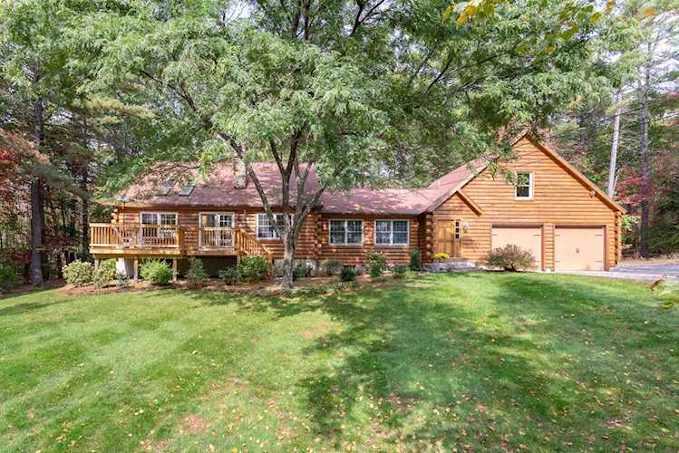 521 New Boston Rd Bedford, NH 03110