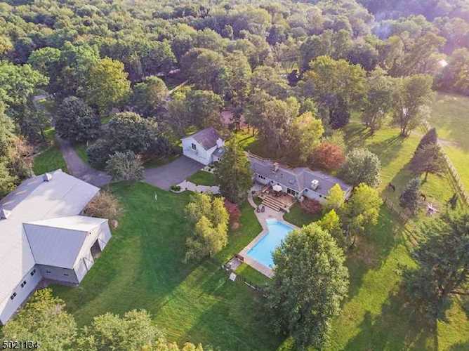 908 Fairview Lake Ln Stillwater Twp., NJ 07825