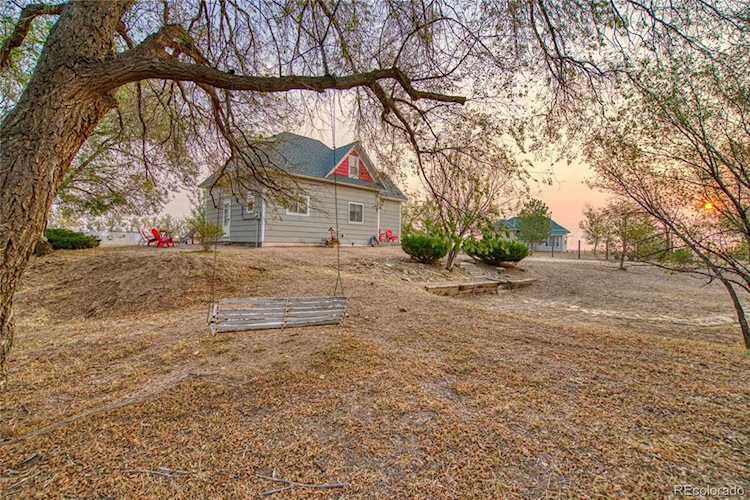 1433 2nd St Nunn, CO 80648