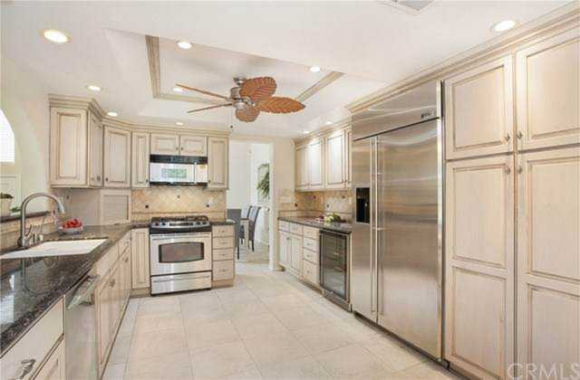 20041 Waterford Lane Huntington Beach, CA 92646