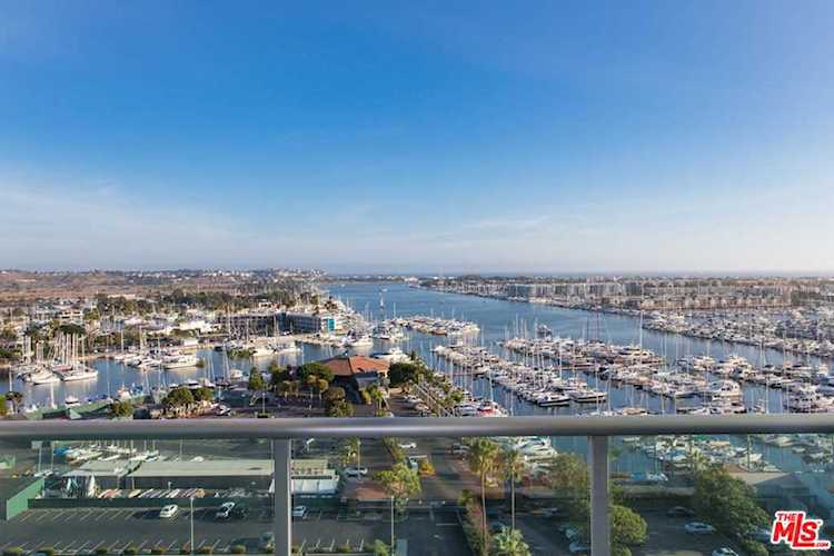 13700 Marina Pointe Drive #1504 Marina Del Rey, CA 90292