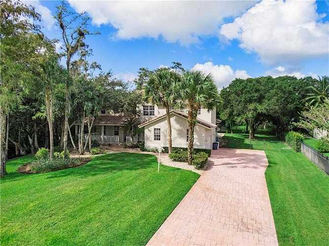 6021 NW 79th Way Parkland, FL 33067