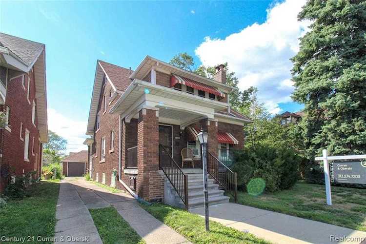 7321 Bingham St Dearborn, MI 48126