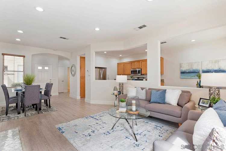 10685 Wexford St #2 San Diego, CA 92131