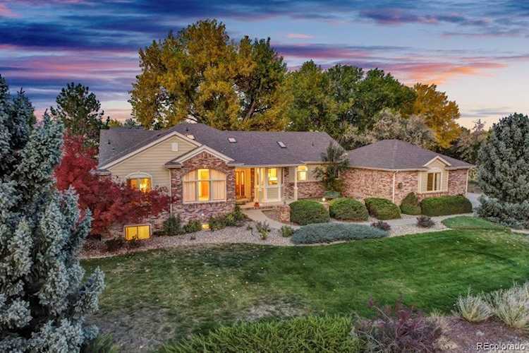 7602 Crestview Dr Niwot, CO 80504