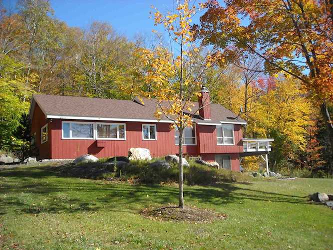 1076 Notchbrook Rd Stowe, VT 05672