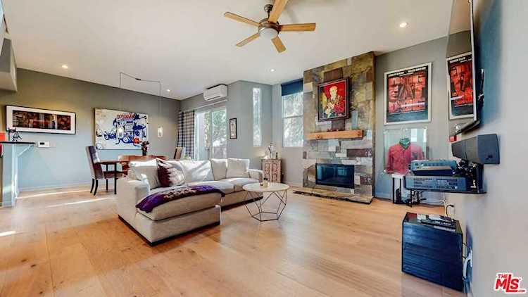 650 Rose Avenue #2 Venice, CA 90291