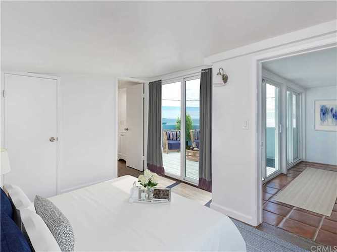 224 Shell Street Manhattan Beach, CA 90266
