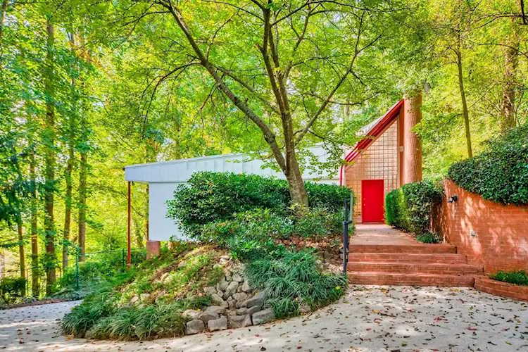 1120 Clifton Rd NE Atlanta, GA 30307