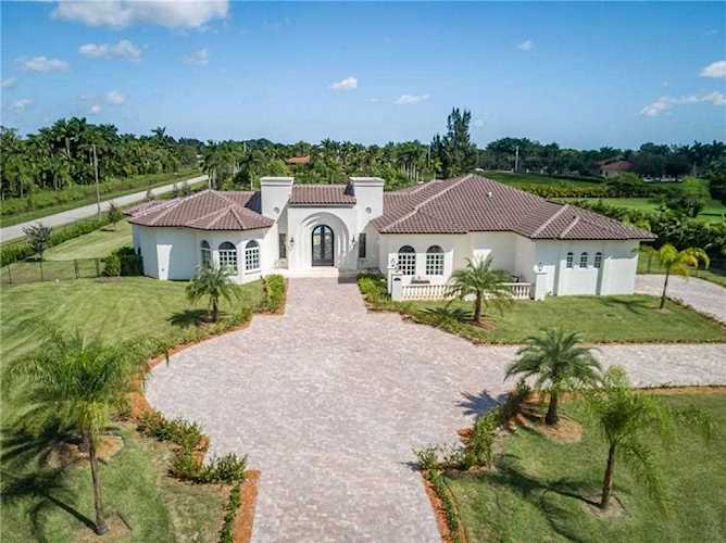 6050 SW 180 Ter Southwest Ranches, FL 33331