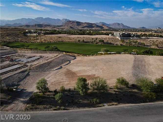 Address Withheld Las Vegas, NV 89135