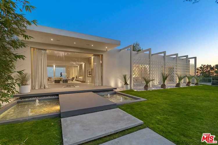 1610 Carla Beverly Hills, CA 90210
