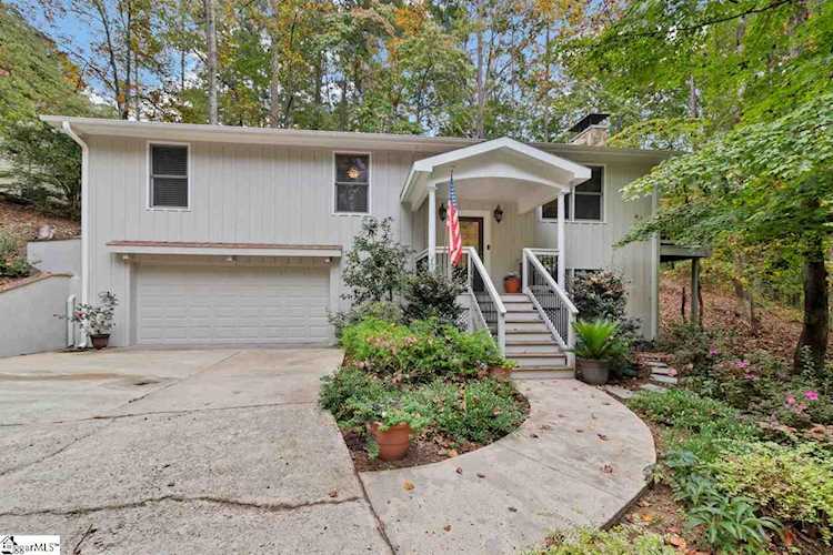 327 Long Reach Dr Salem, SC 29676