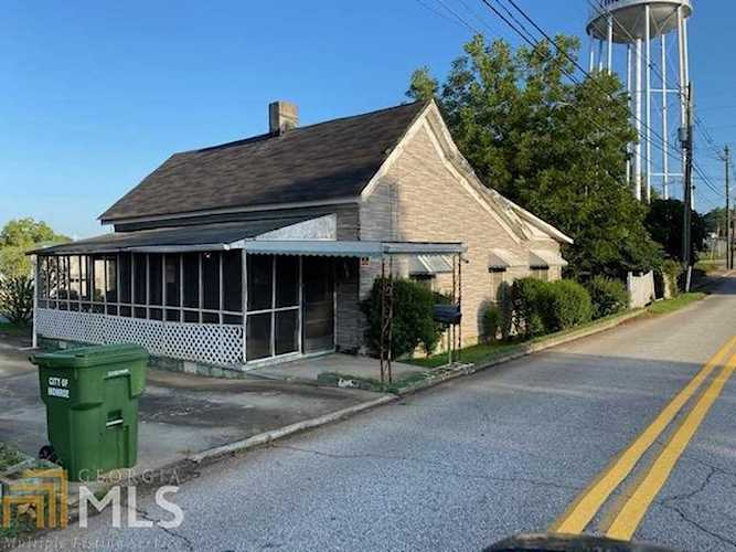 Home for sale - 124 S Wayne St Monroe GA - True Local ATL - Wildwood Estates Photo 1