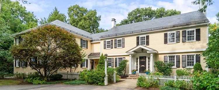 189 Cliff Road Wellesley, MA 02481