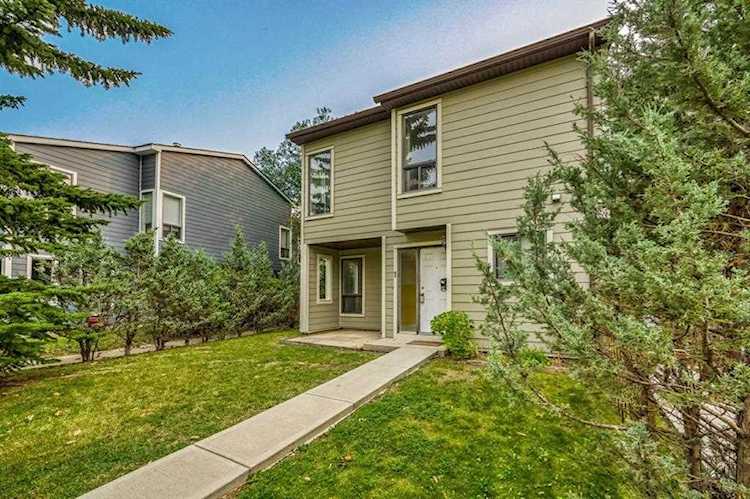 108 Grier Terrace NE #1 Calgary, AB T2K 5Y6