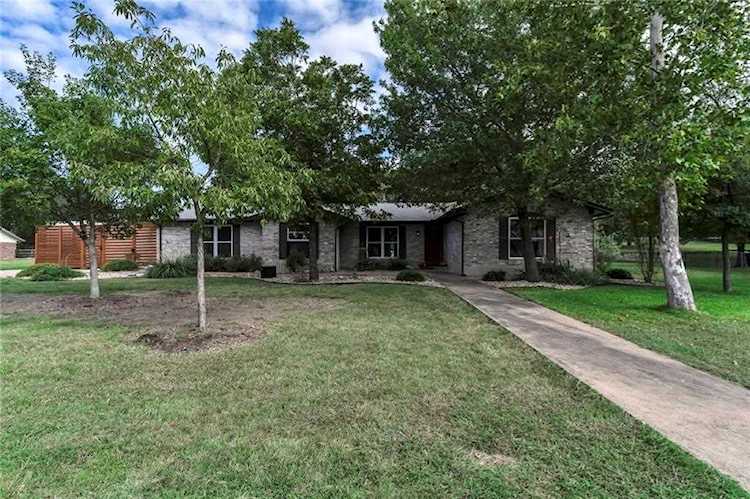 4500 Crestridge DR Round Rock, TX 78681