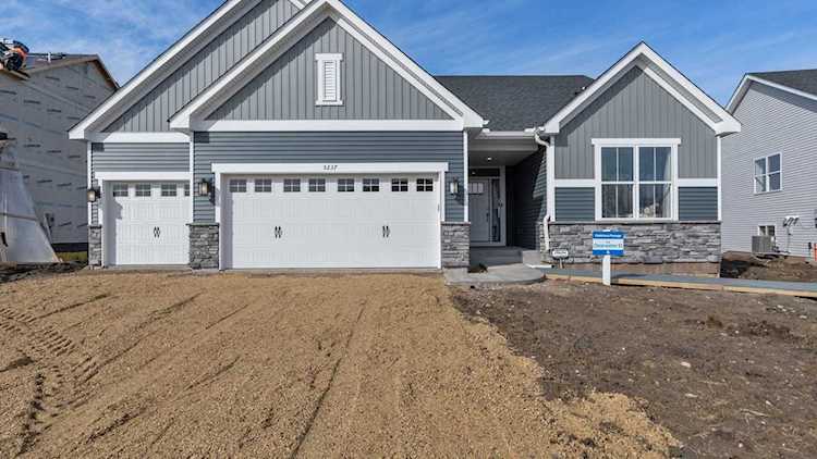 12880 Amiens Avenue Rosemount, MN 55068