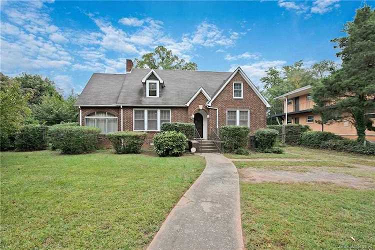 1830 The Plaza Charlotte, NC 28205