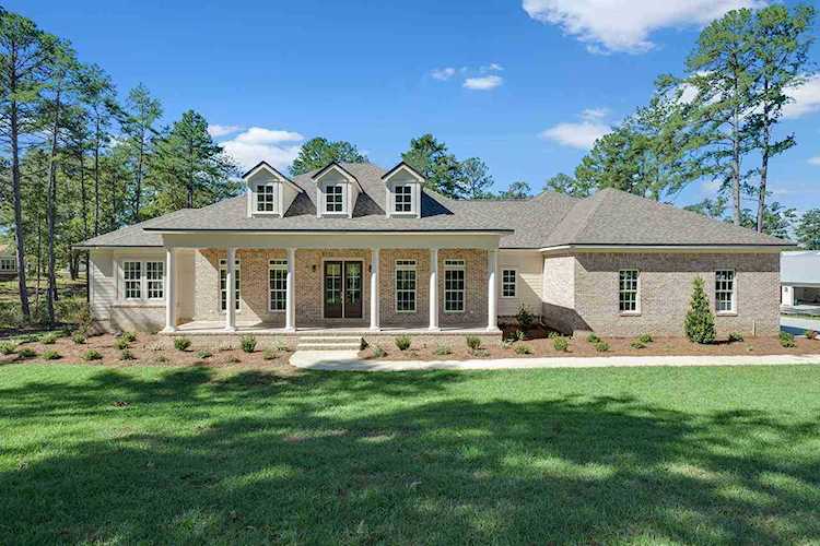 8040 Oak Grove Plantation Rd Tallahassee, FL 32312