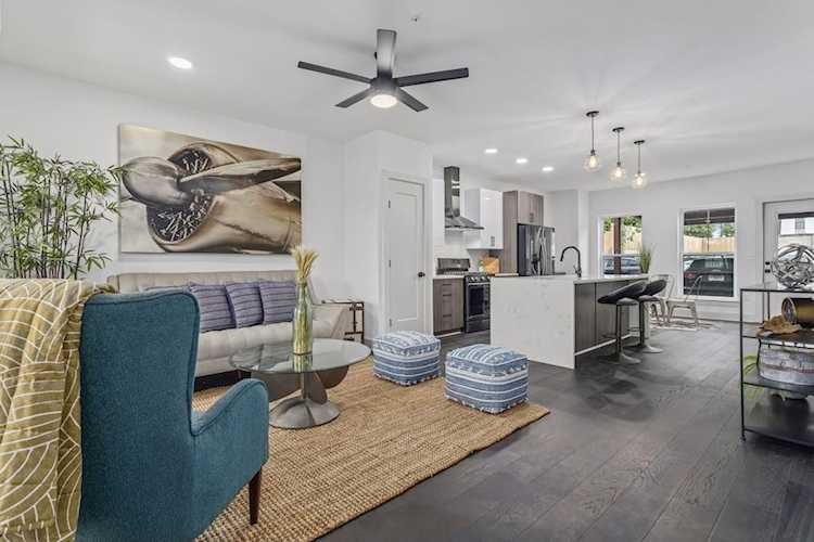 274 Estoria St SE Atlanta, GA 30316