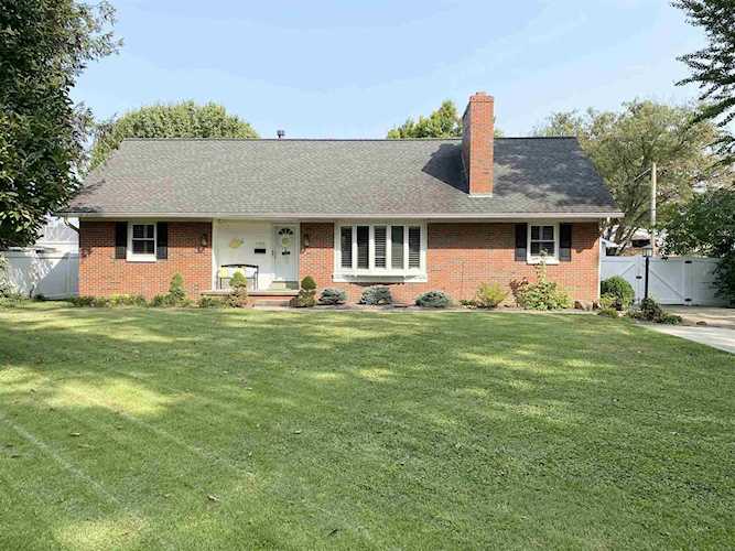 1100 Harrelton Court Evansville, IN 47714