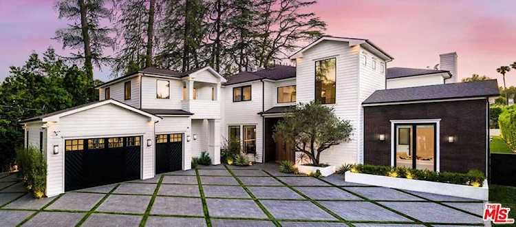 4421 Haskell Avenue Encino, CA 91436