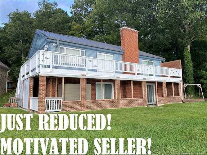 370 Cardinal Bay Sanford, NC 27332