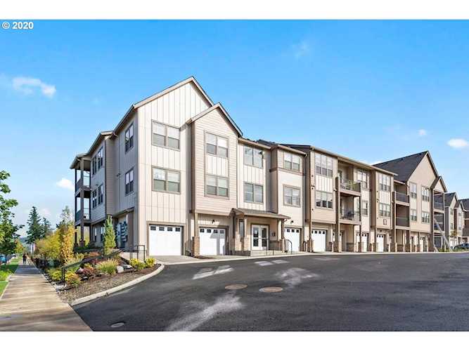 16417 NW Chadwick Way #104 Portland, OR 97229
