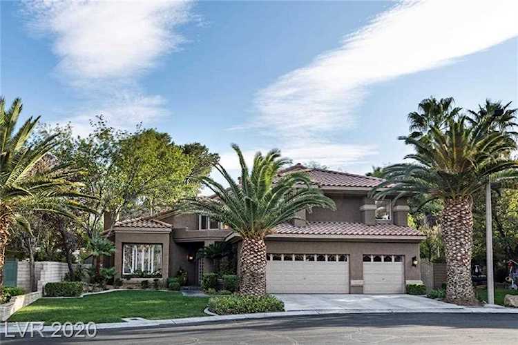 2304 Silver Bluff Ct Las Vegas, NV 89134