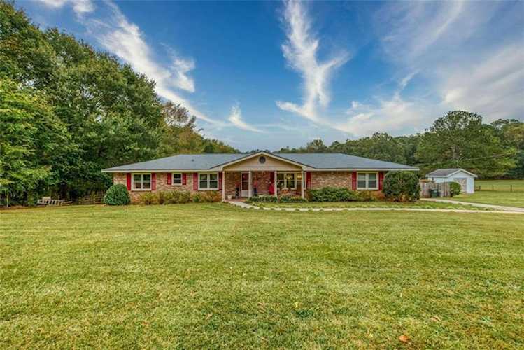121 Browning Shoals Rd Social Circle, GA 30025