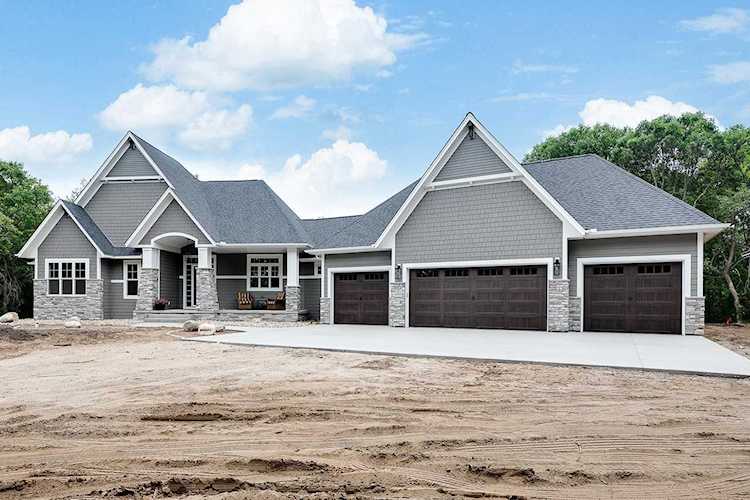 2925 Willowood Farm Road Medina, MN 55340