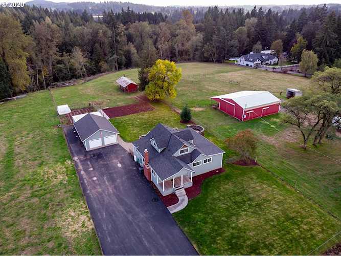 17010 S Mccubbin Rd Oregon City, OR 97045