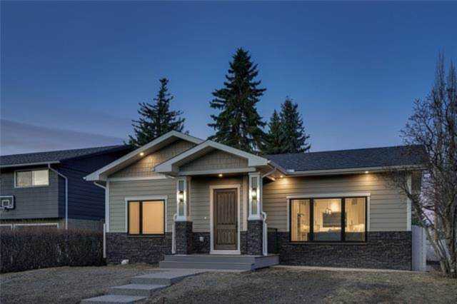 6316 Longmoor Way SW Calgary, AB T3E 5Z7