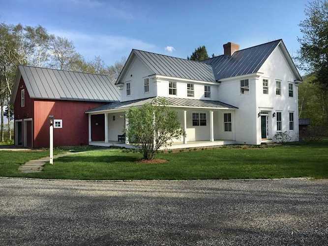 5392 Mountain Rd Stowe, VT 05672