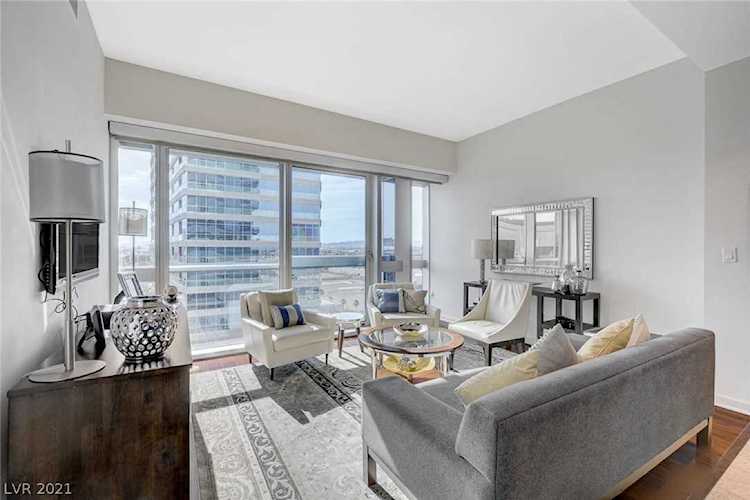 4471 Dean Martin Dr #1405 Las Vegas, NV 89103